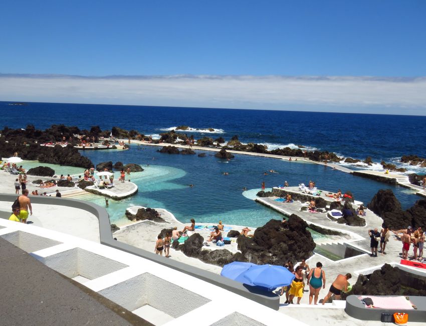 Piscinas do Porto Moniz